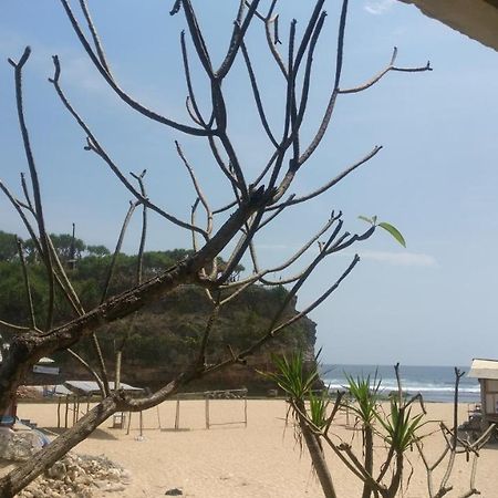 Hotel Kampoeng Drini Brono Εξωτερικό φωτογραφία
